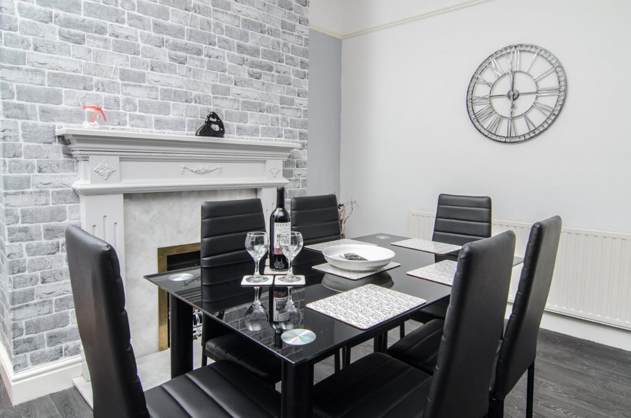 Villa Riverpool - Elegant House 1 Minute Walk To Anfield Stadium Liverpool Exterior foto